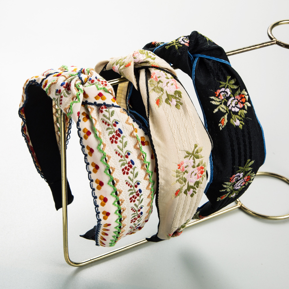 Embroidery Knot - Fashion new retro famous style headband