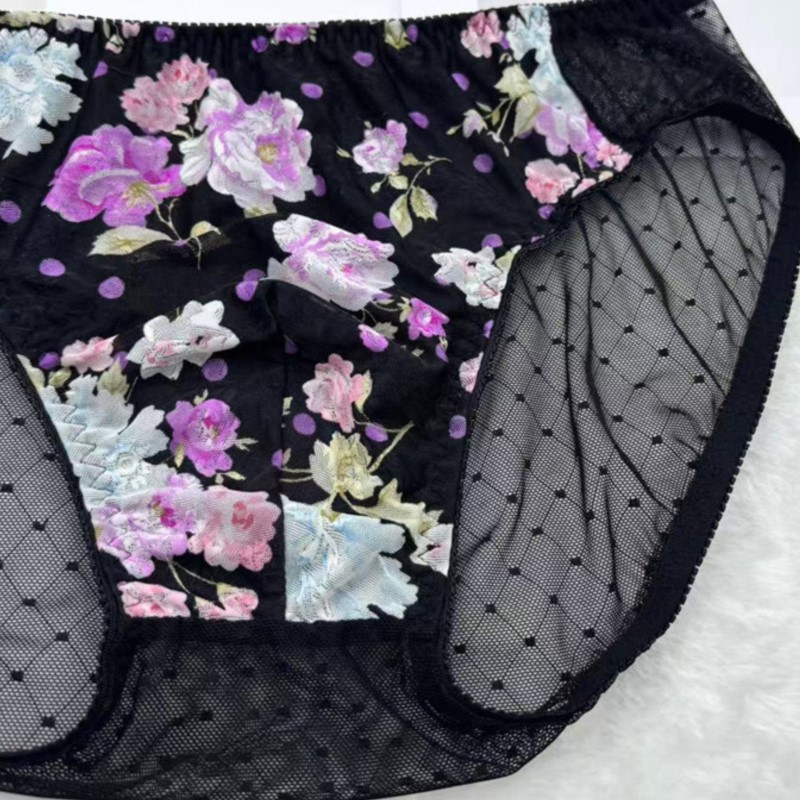 Embroidery Underwear - Man's Flower Embroidery Sexy Panties Sissy