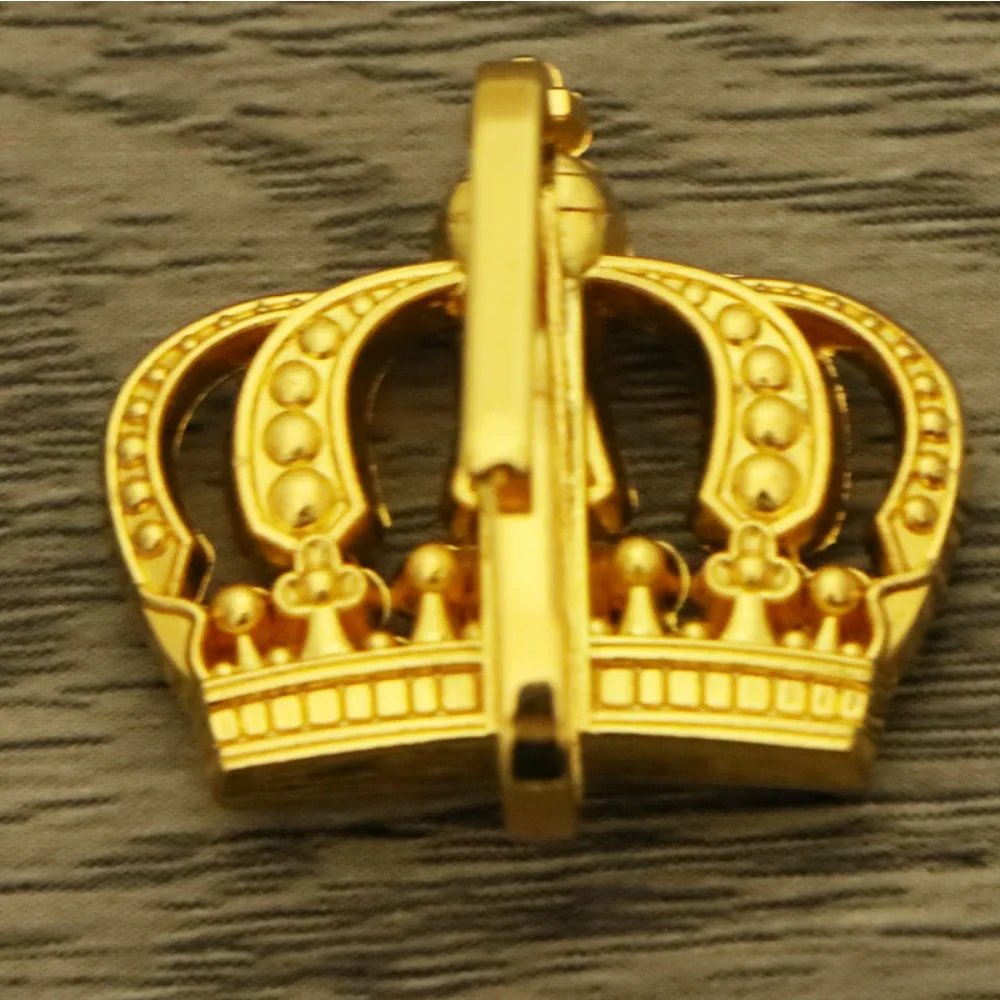 Crown Badge Knight's Order of  - Embroidery Ribbon recension och pris