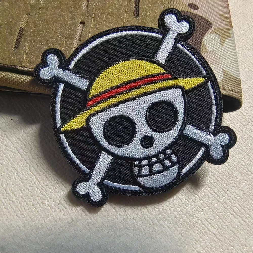 One Piece Badg Cartoon sleeve  - Embroidery Patches recension och pris