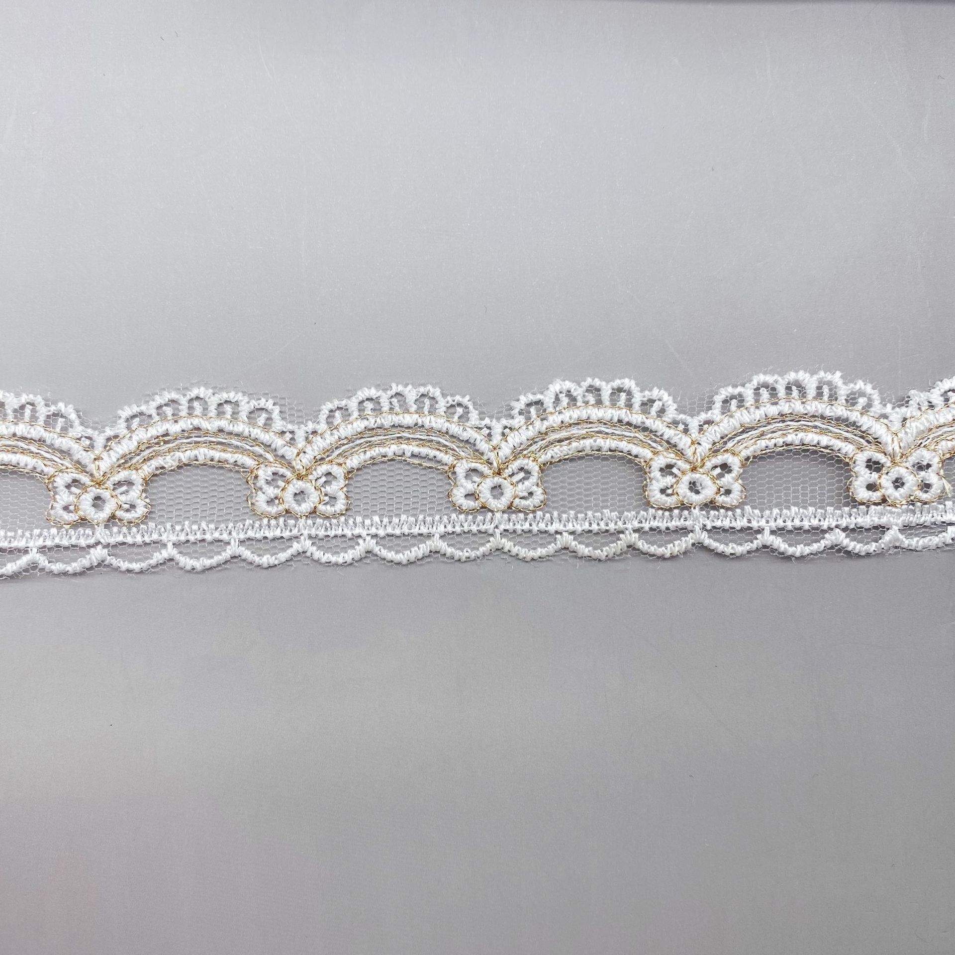 Fabric Mesh embroidery Hollow  - Embroidery Ribbon recension och pris