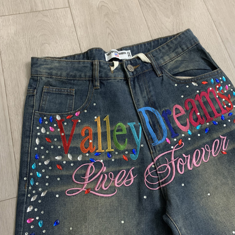 2026 Latest Style VALLEY Shiny - Embroidery Jeans Sakura recension och pris
