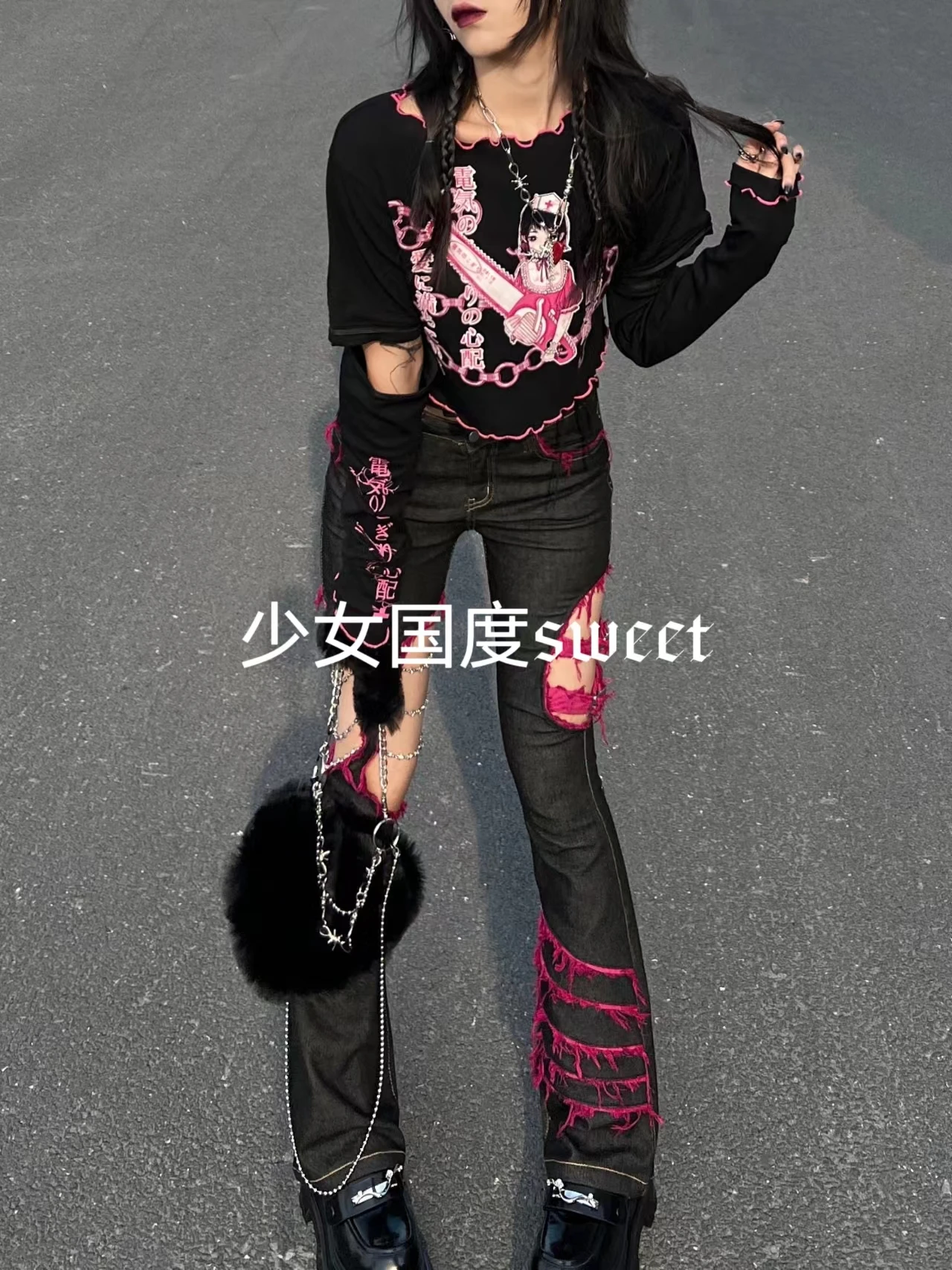 Japanese Punk Girl Black Jeans - Embroidery Jeans Sakura recension och pris