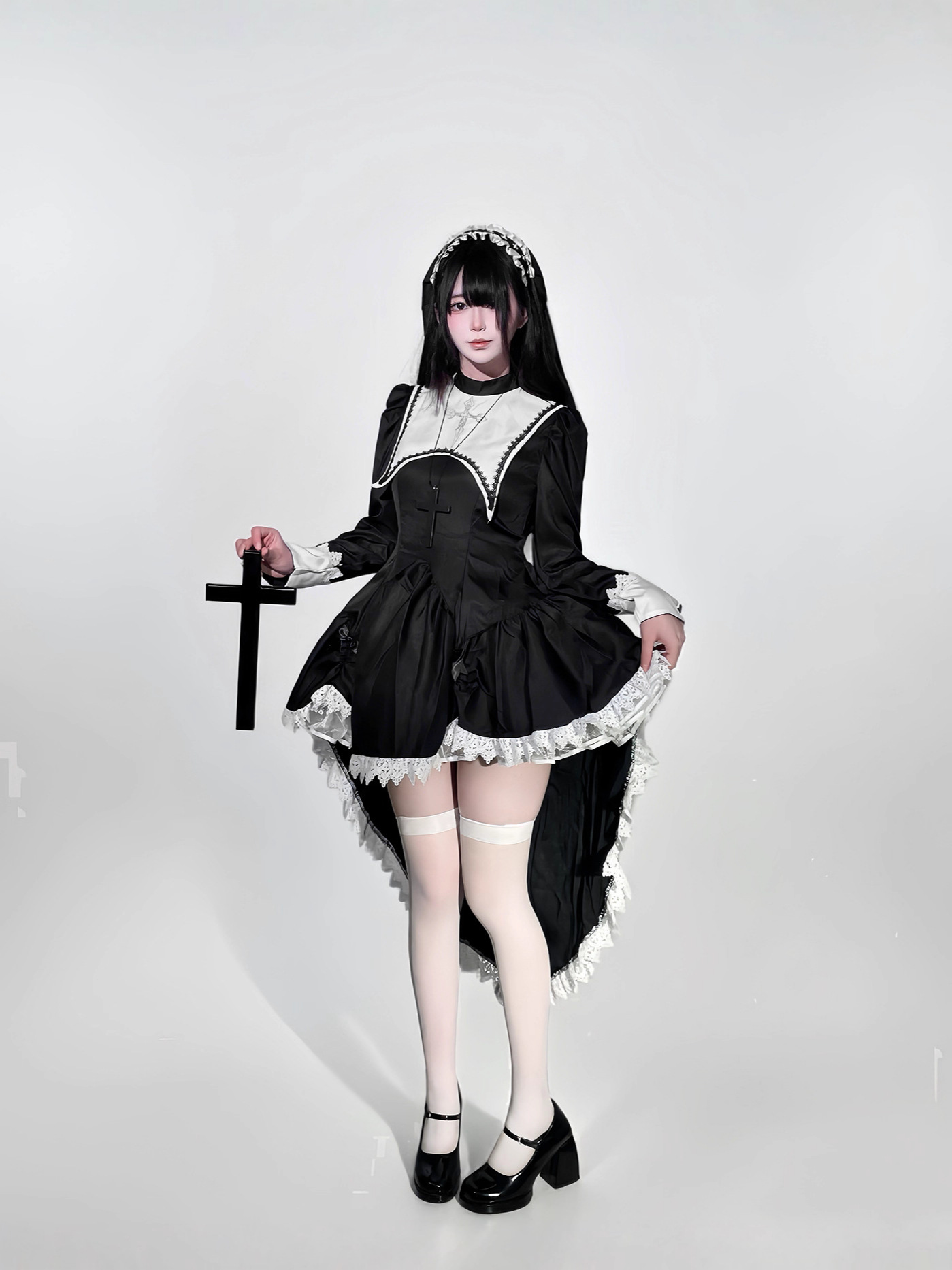Gothic style dark embroidery c - Embroidery Gothic recension och pris