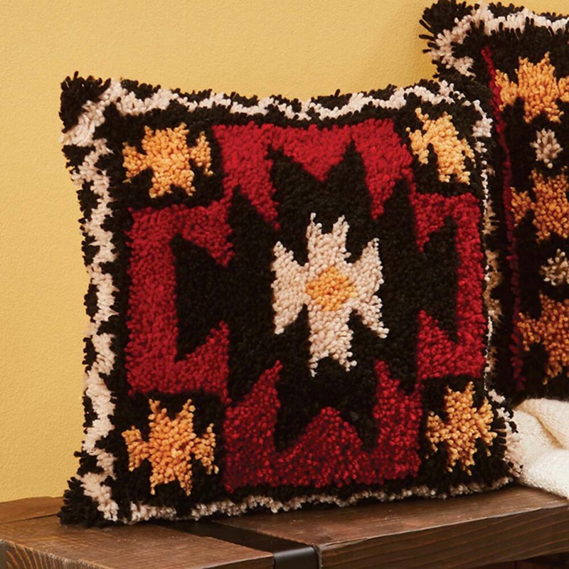 European Retro Flower Latch Ho - Embroidery Knot recension och pris