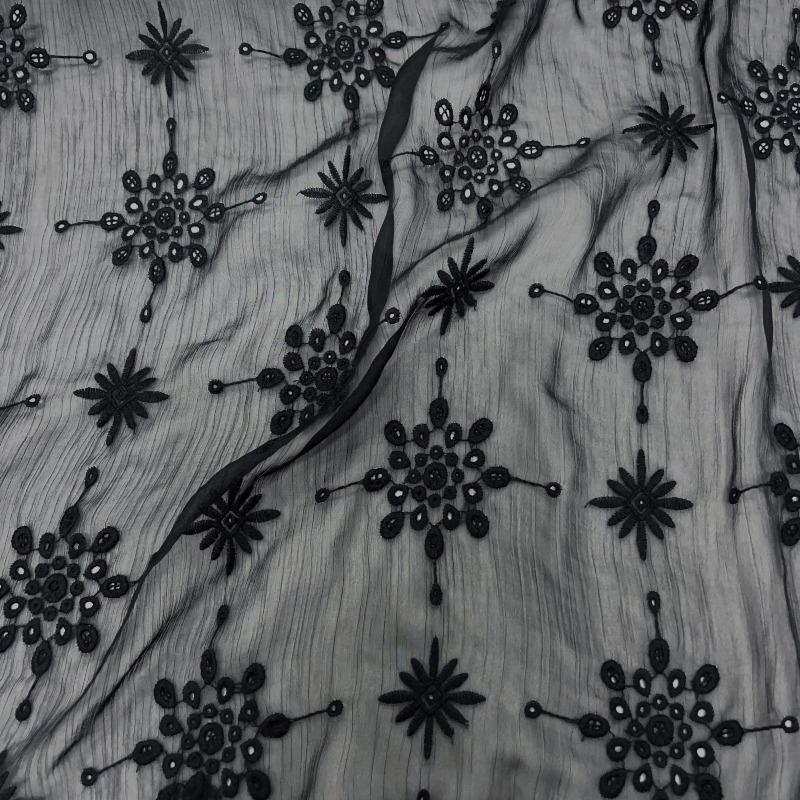 Black Semi Transparent Hollow  - Embroidery Knot recension och pris